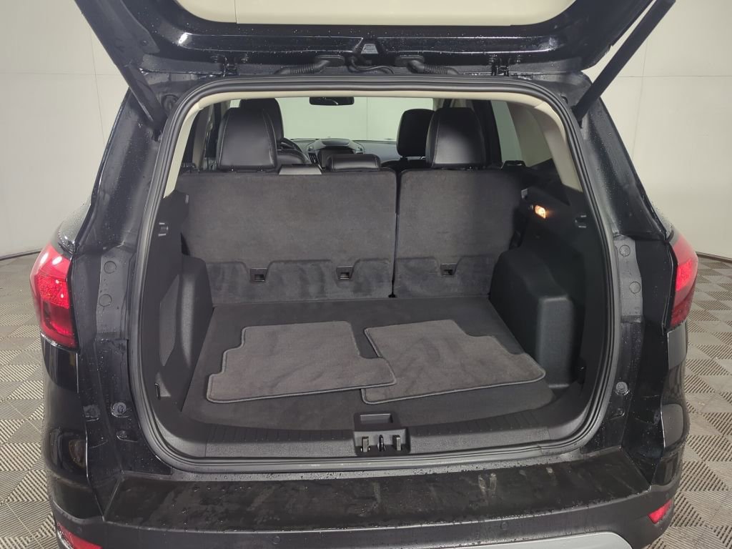 Certified 2019 Ford Escape Titanium image 11