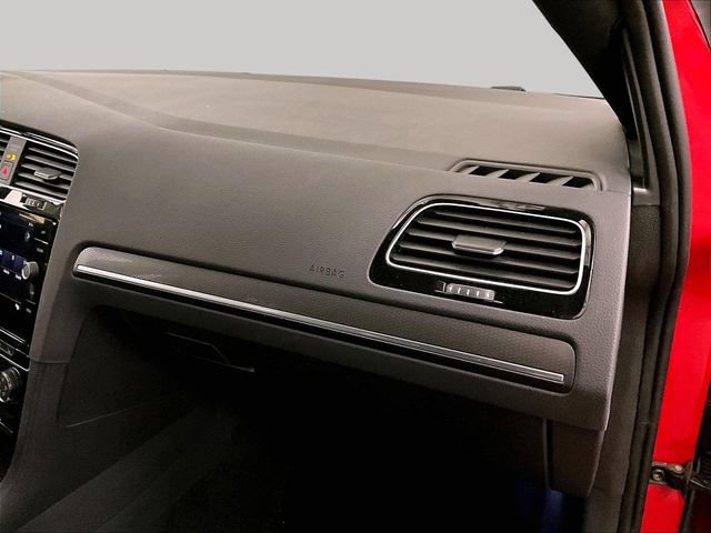 Used 2019 Volkswagen GTI SE FWD image 15
