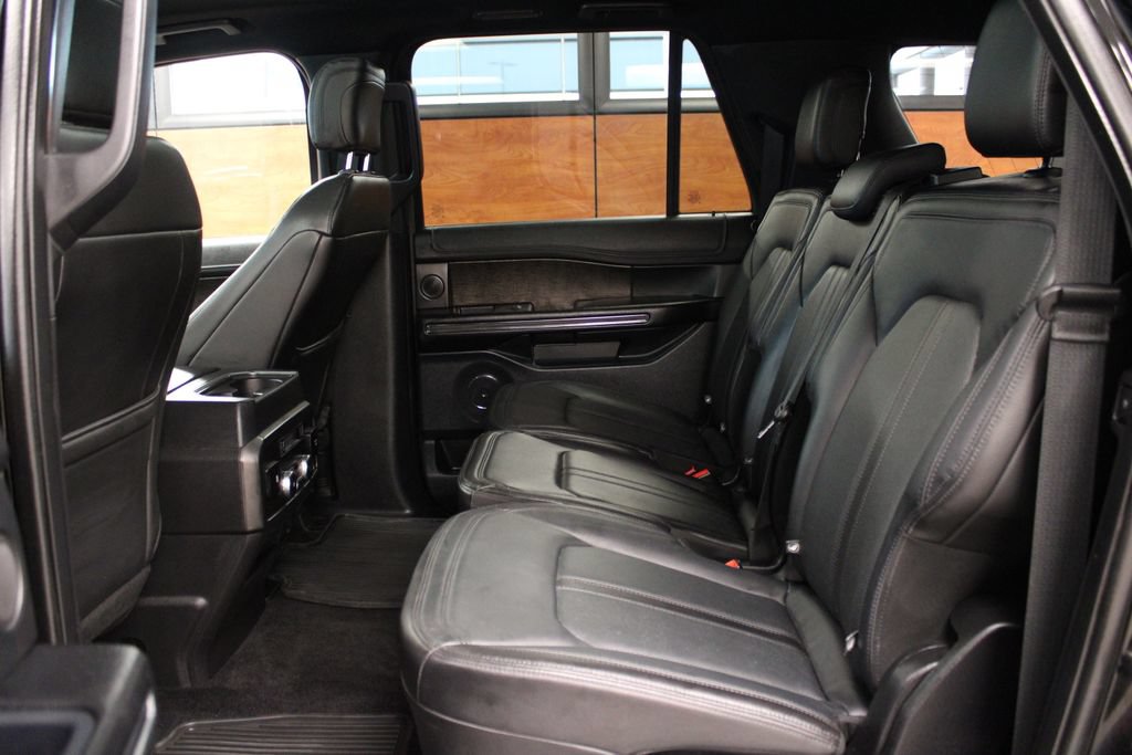 Certified 2018 Ford Expedition Max Limited w/ Equipment Group 301A AWD/4WD image 44
