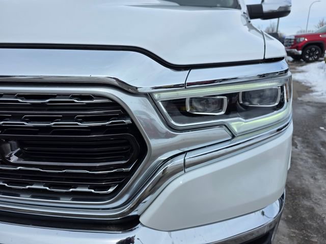 Used 2024 RAM 1500 Limited AWD/4WD image 3