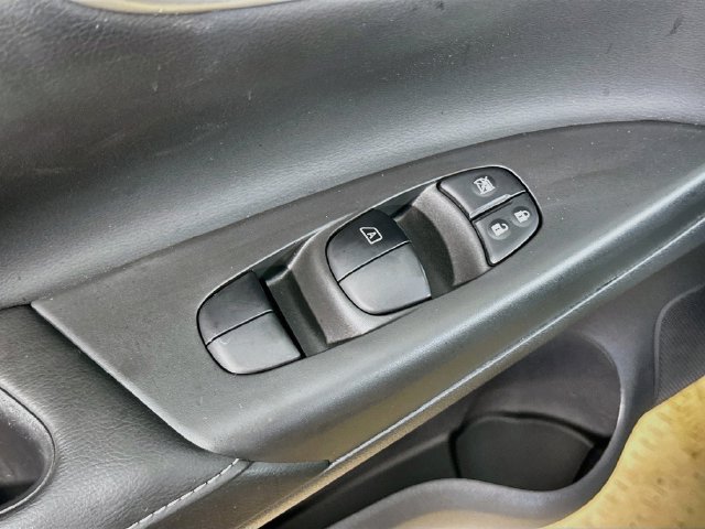 Used 2019 Nissan Sentra SL FWD image 24