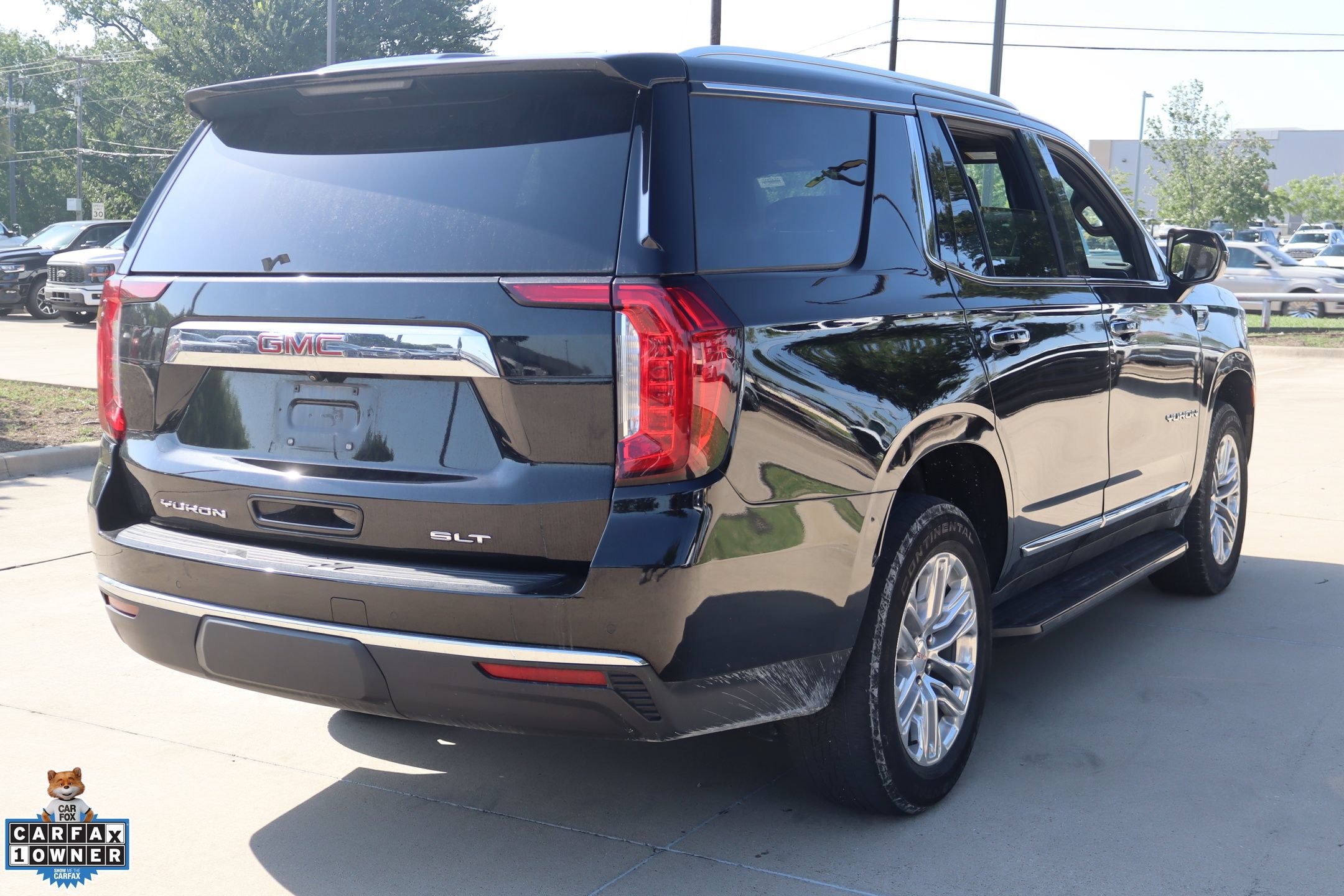 Used 2024 GMC Yukon SLT RWD image 4