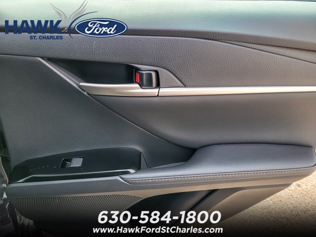 Used 2025 Toyota Camry XLE FWD image 21