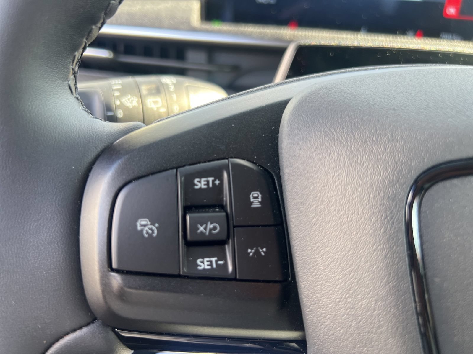 Certified 2025 Ford Mustang Mach-E Premium AWD/4WD image 34