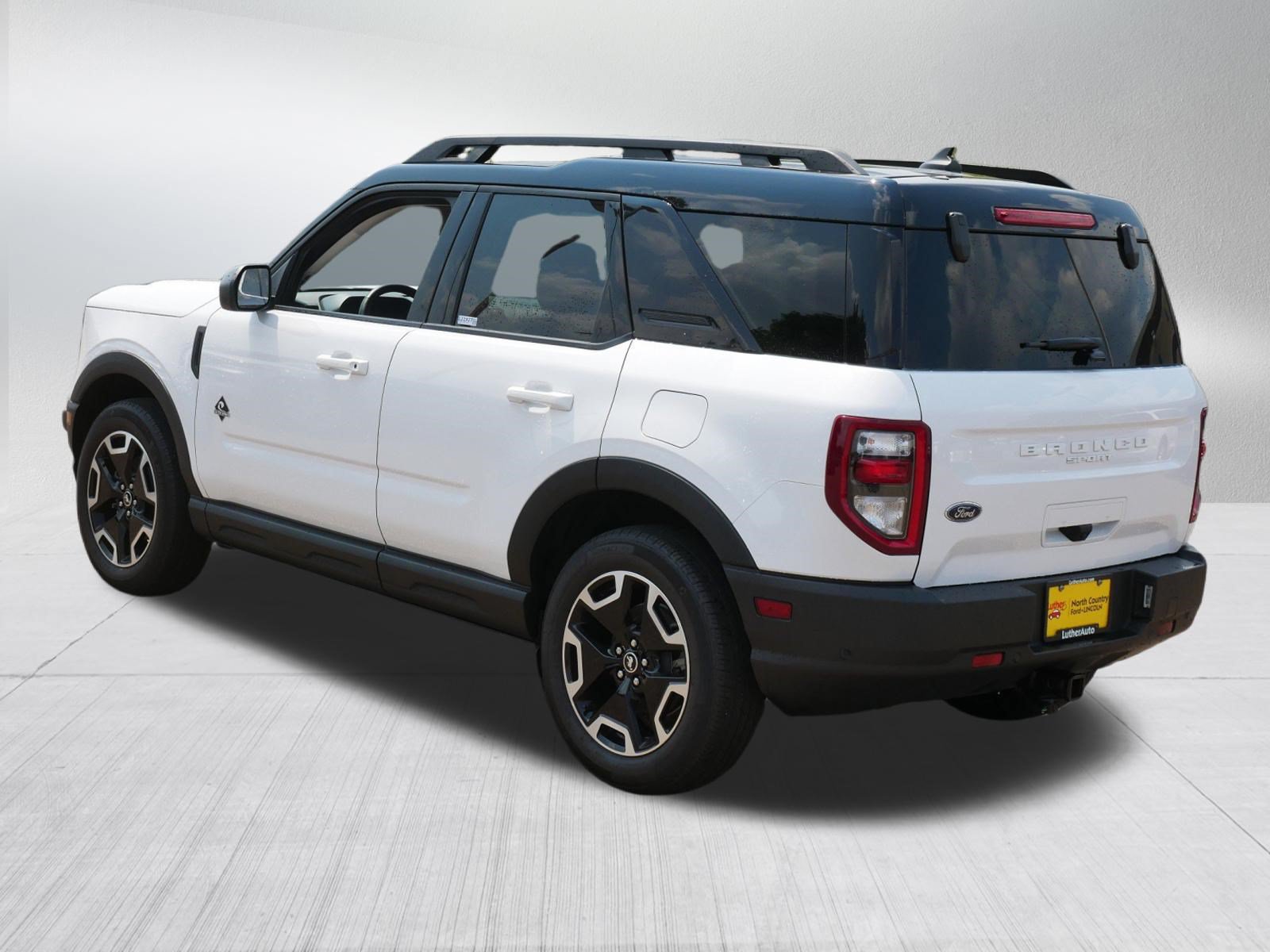Certified 2023 Ford Bronco Sport Outer Banks AWD/4WD image 5