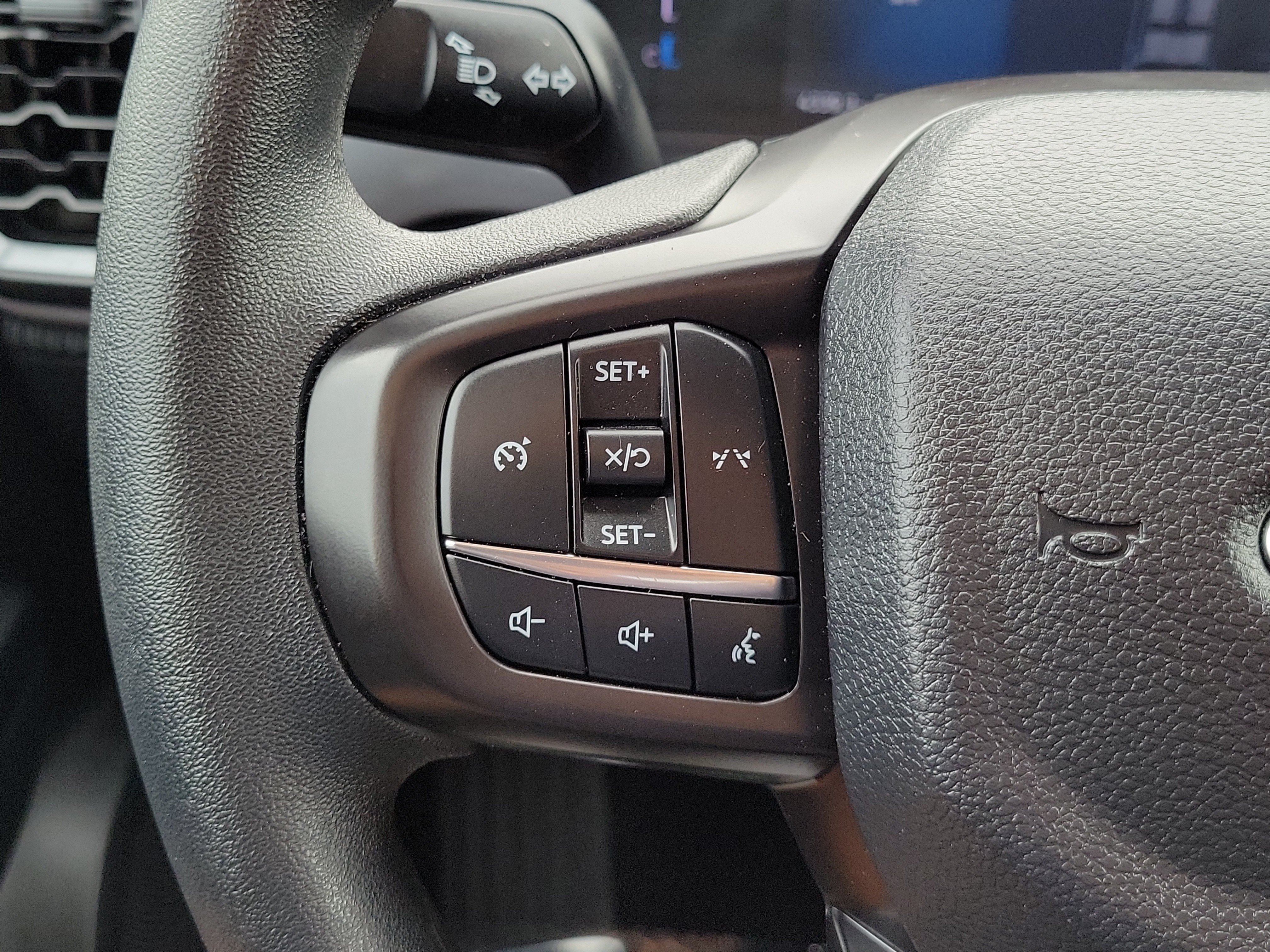 Certified 2025 Ford Ranger XL RWD image 24