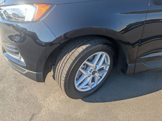 Certified 2023 Ford Edge SEL w/ Convenience Package AWD/4WD image 6