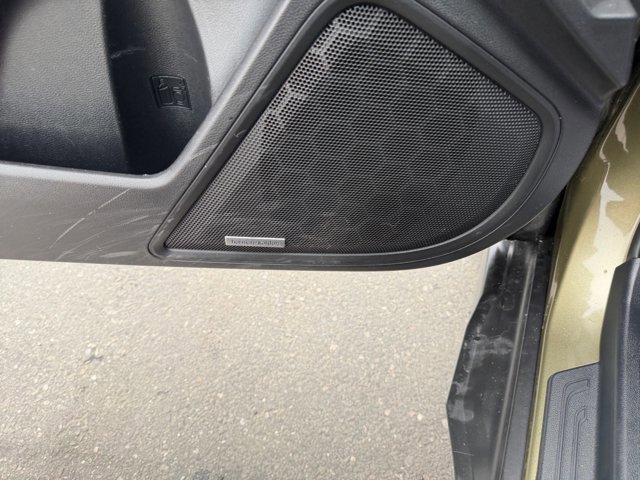 Used 2023 Subaru Outback Limited image 28