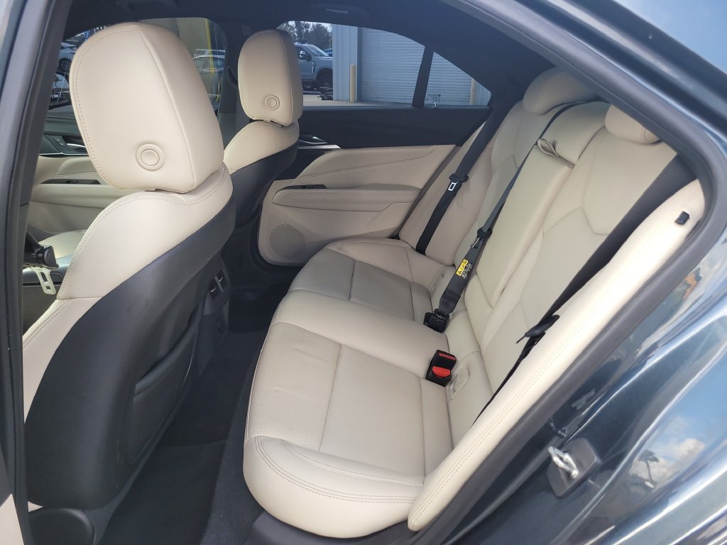 Used 2020 Cadillac CT4 Premium Luxury w/ Climate Package RWD image 11