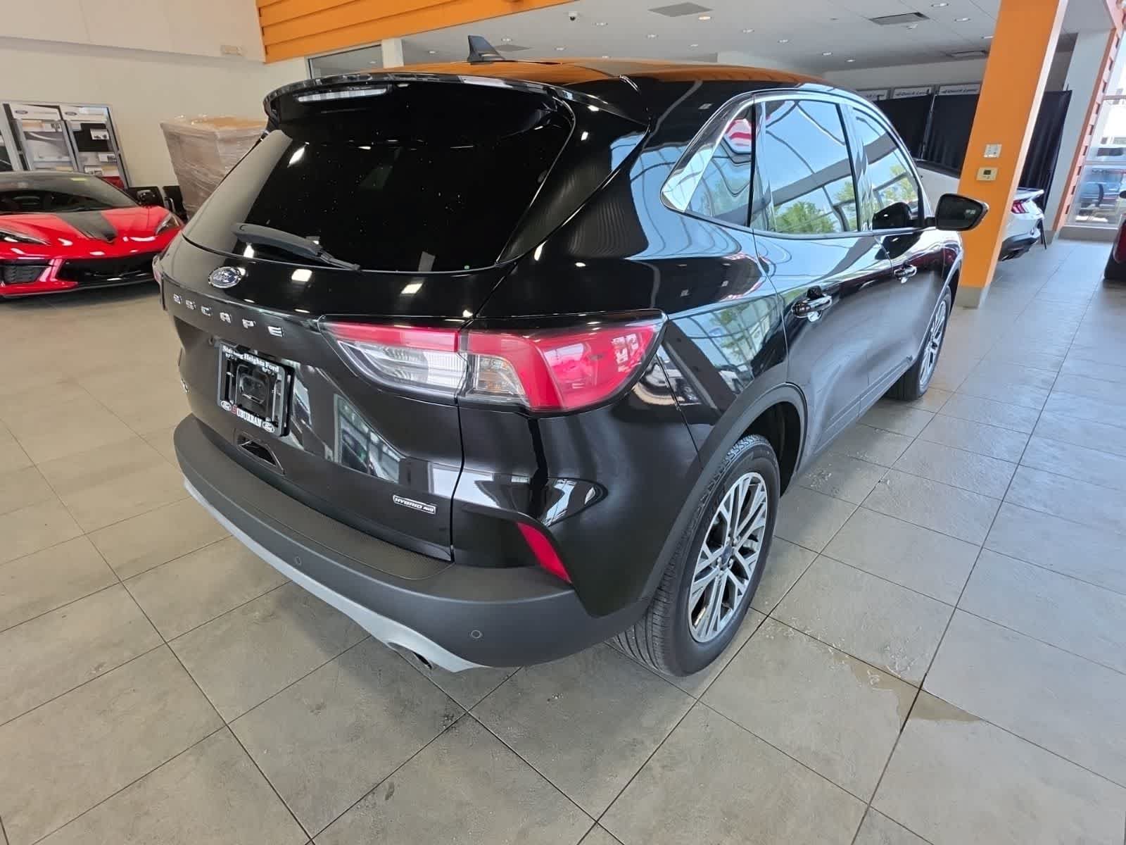 Certified 2022 Ford Escape SEL AWD/4WD image 9