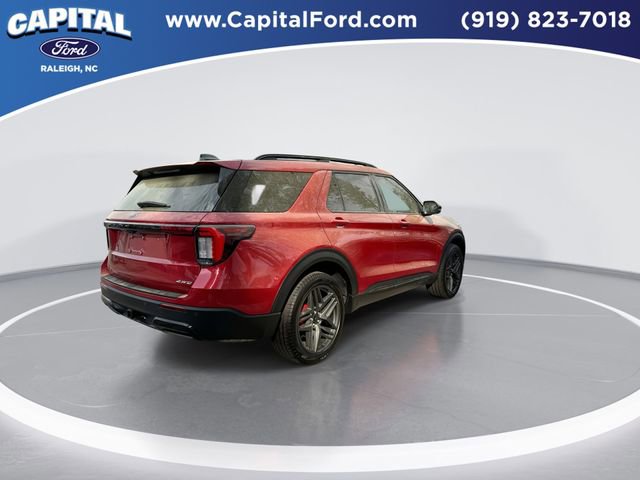 Certified 2025 Ford Explorer ST-Line w/ Premium Package AWD/4WD image 8