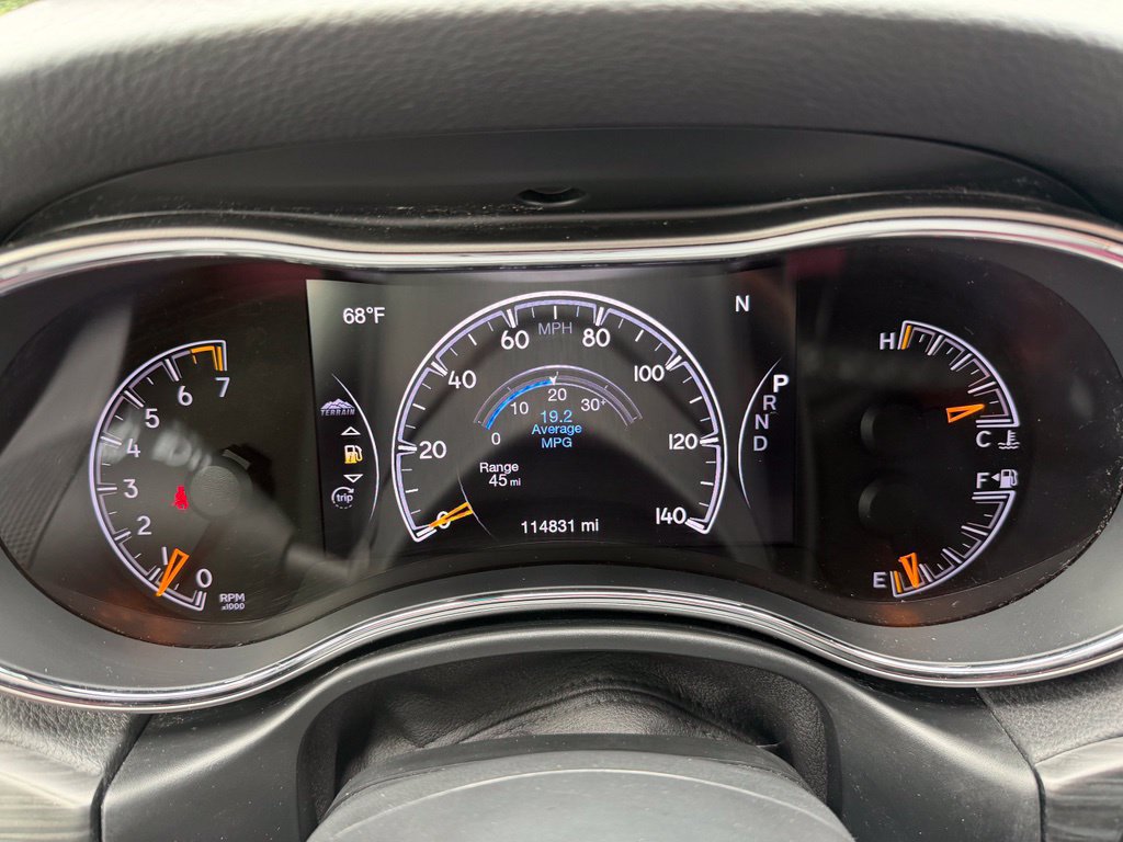 Used 2019 Jeep Grand Cherokee Limited AWD/4WD image 26