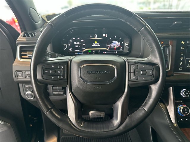 Used 2023 GMC Yukon XL Denali Ultimate image 15