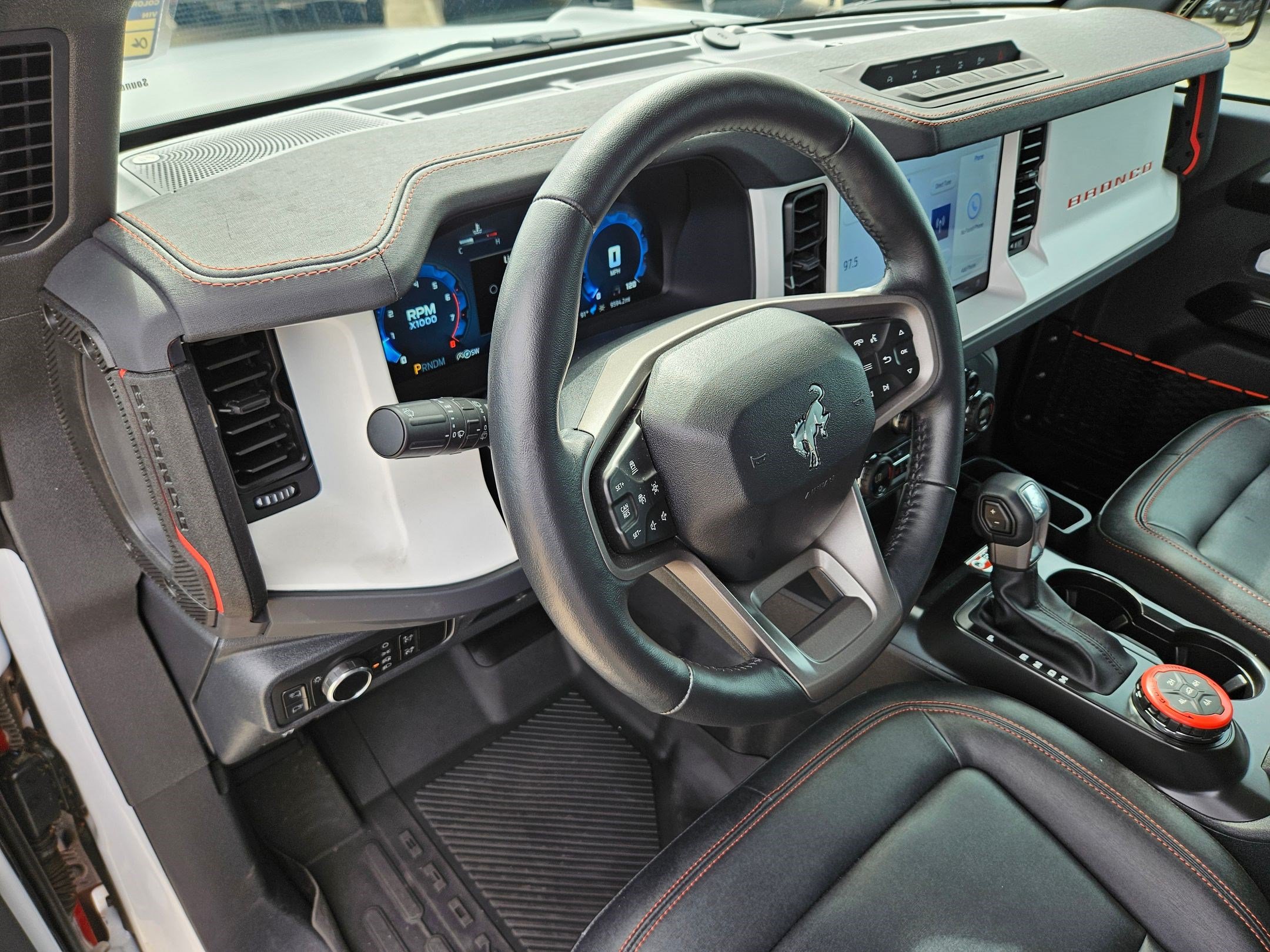 Certified 2025 Ford Bronco Stroppe Edition AWD/4WD image 15