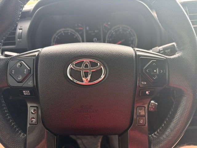 Used 2024 Toyota 4Runner TRD Off-Road Premium AWD/4WD image 19