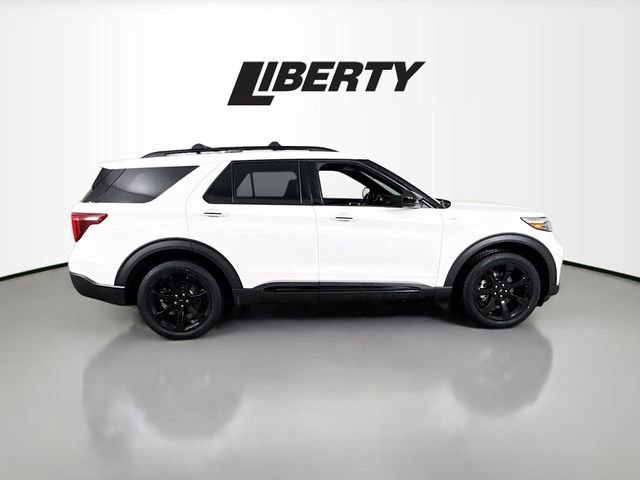 Certified 2023 Ford Explorer ST-Line w/ Class IV Trailer Tow Package image 6