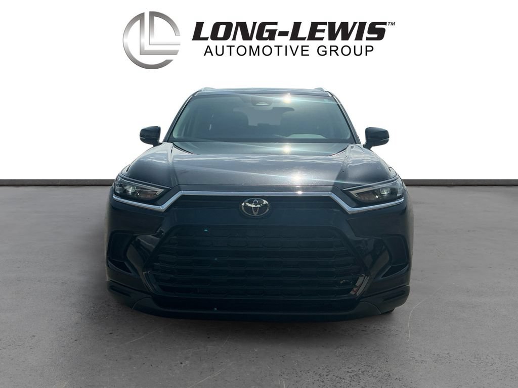 Used 2024 Toyota Grand Highlander AWD image 11