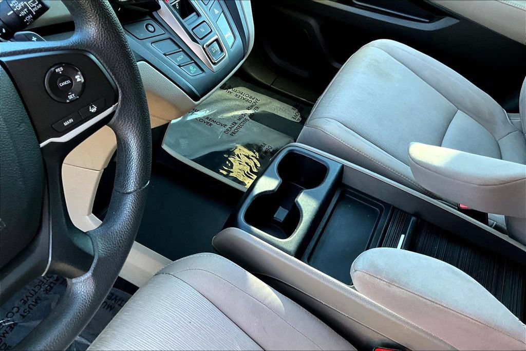 Used 2019 Honda Odyssey EX image 20