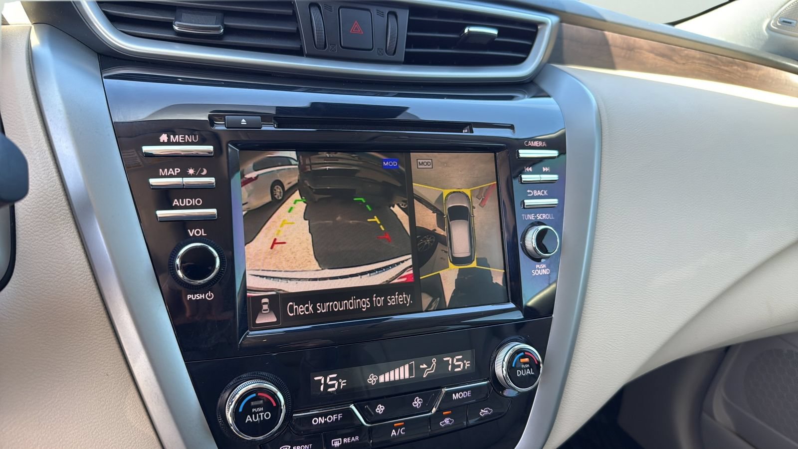 Used 2019 Nissan Murano Platinum w/ Cargo Package FWD image 18