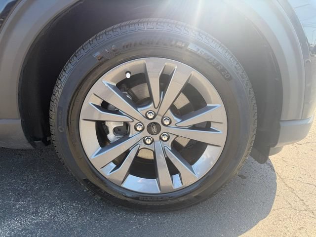 Certified 2025 Ford Explorer Active w/ Active Comfort Package AWD/4WD image 37