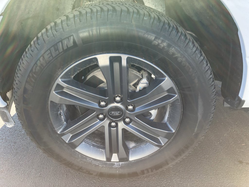 Certified 2023 Ford F150 XLT w/ Equipment Group 302A High image 16