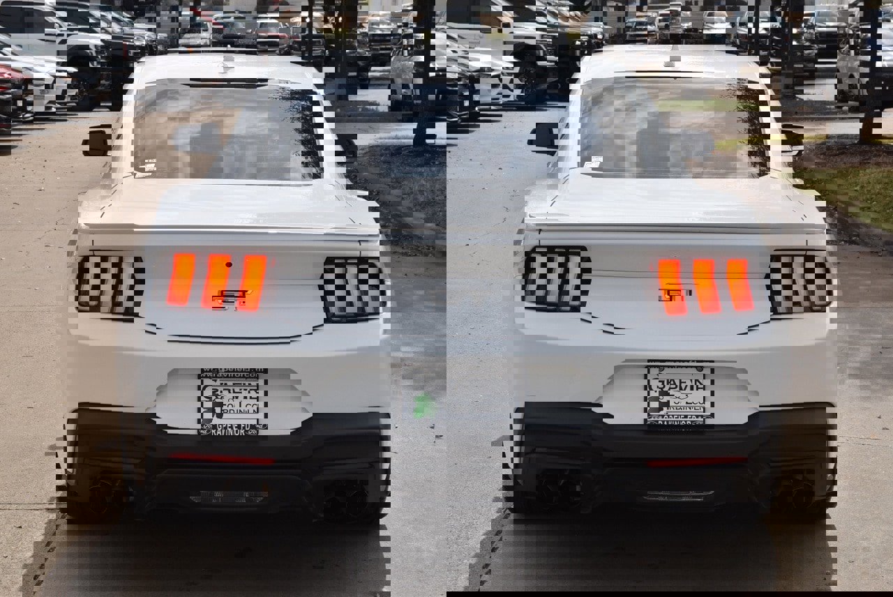 Certified 2025 Ford Mustang GT Premium image 9