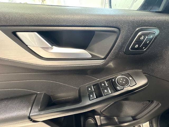 Certified 2024 Ford Escape Platinum AWD/4WD image 22