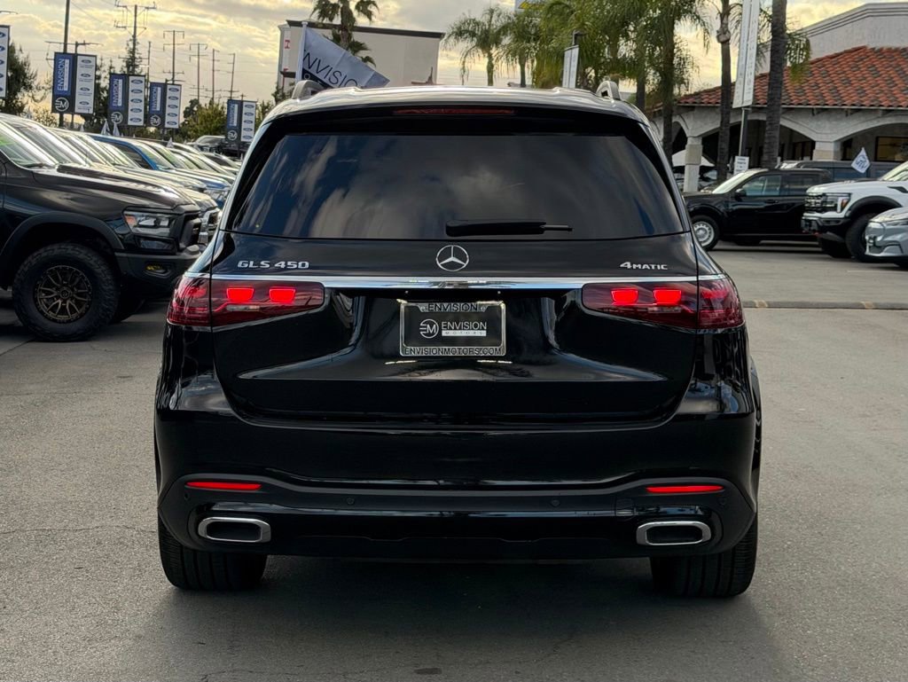 Used 2025 Mercedes-Benz GLS 450 4MATIC image 8