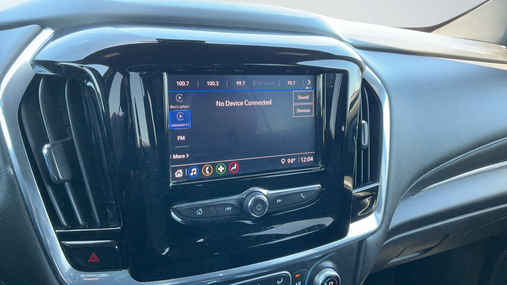 Used 2023 Chevrolet Traverse LT FWD image 11