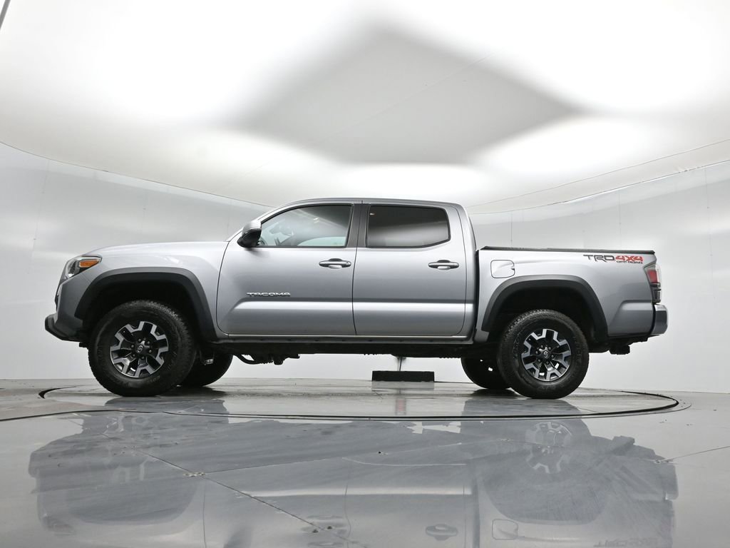 Used 2020 Toyota Tacoma TRD Off-Road image 6