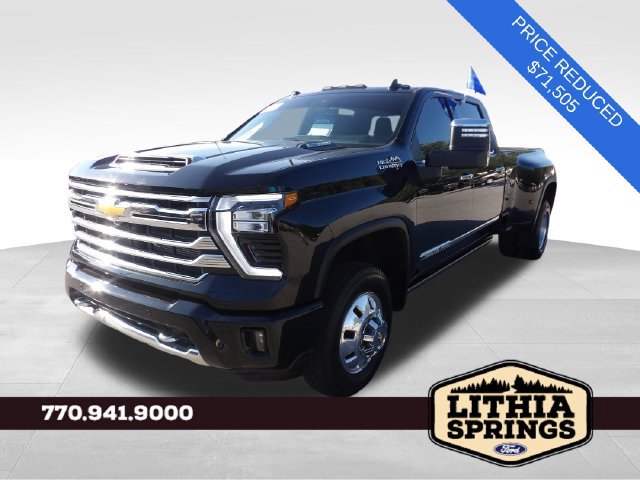 Used 2025 Chevrolet Silverado 3500 High Country w/ High Country Premium Package AWD/4WD image 3