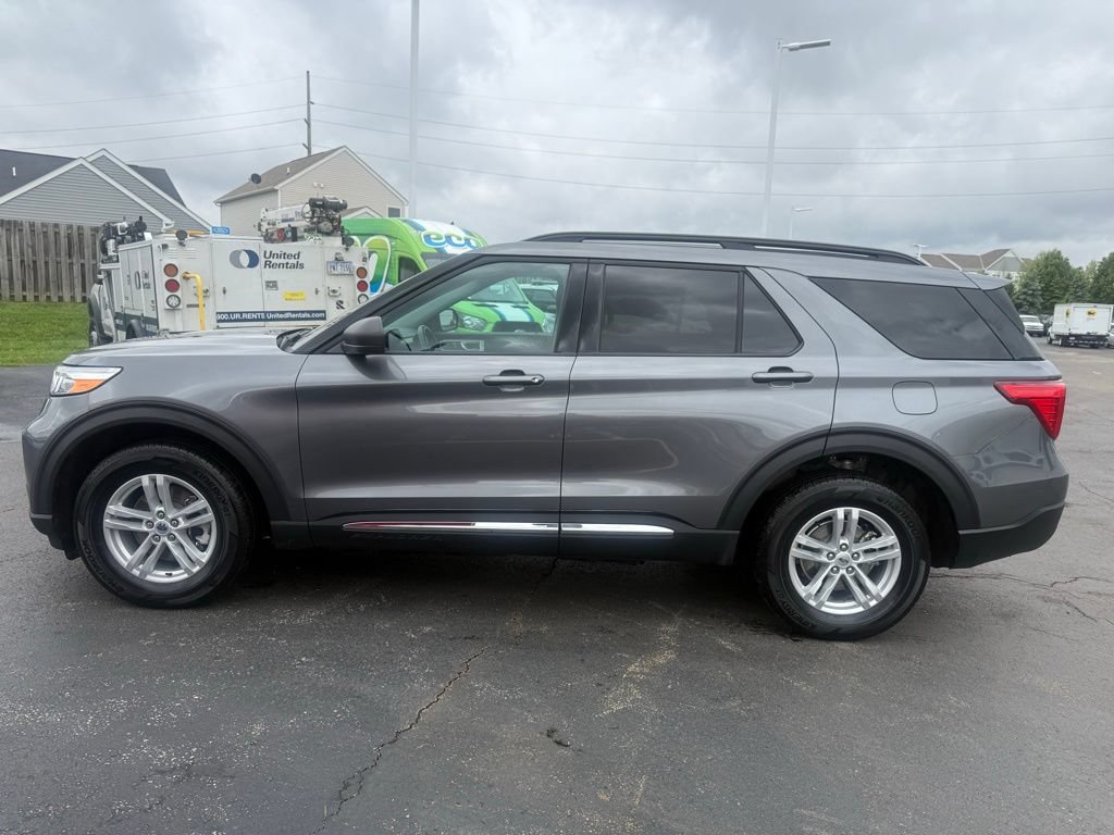 Certified 2024 Ford Explorer XLT AWD/4WD image 12
