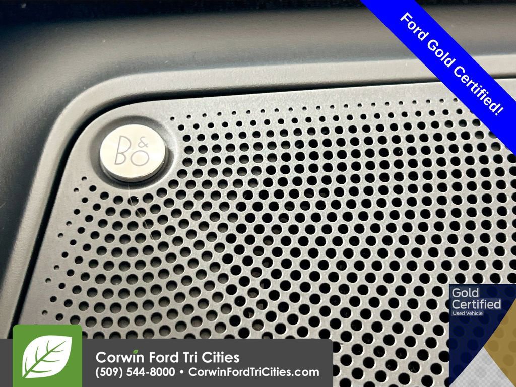 Certified 2025 Ford Bronco Badlands image 16