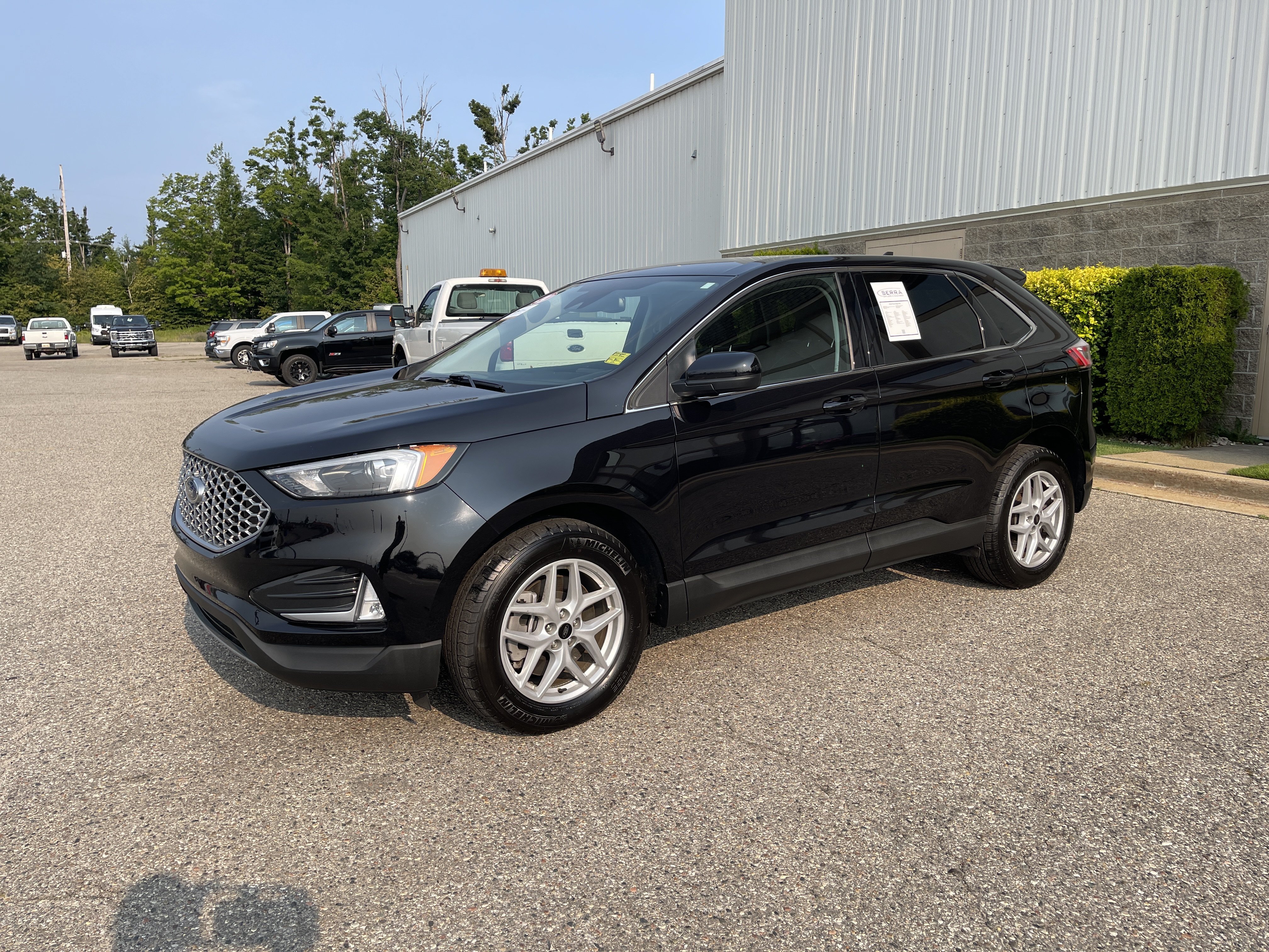 Certified 2024 Ford Edge SEL w/ Convenience Package AWD/4WD image 8