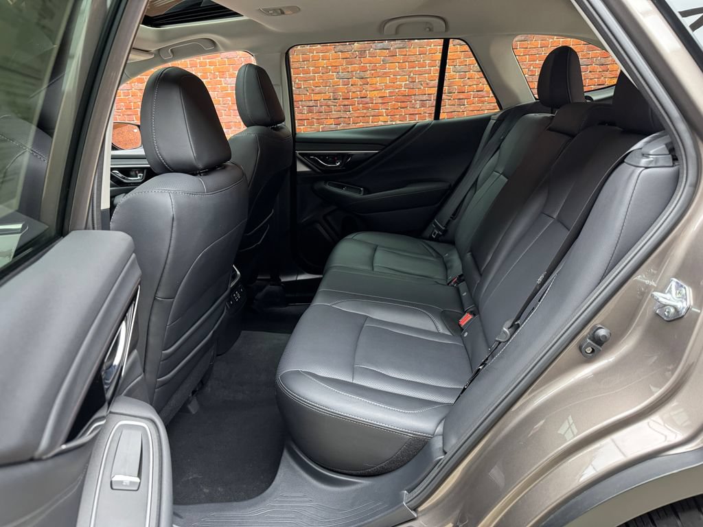 Used 2023 Subaru Outback Limited XT AWD/4WD image 24