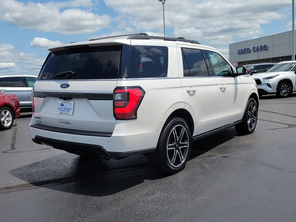 Certified 2019 Ford Expedition Limited w/ Equipment Group 303A AWD/4WD image 4