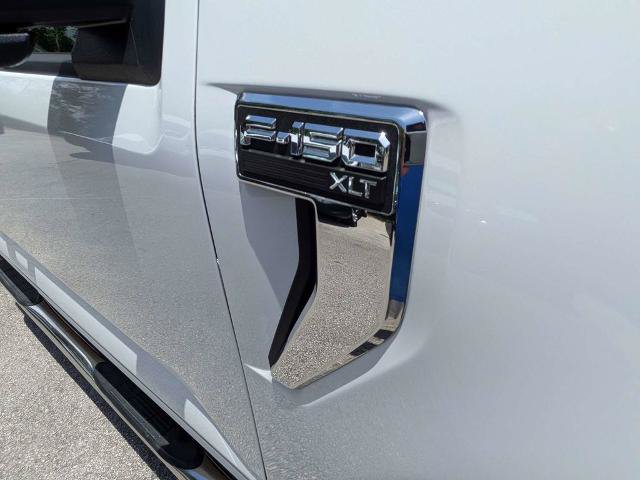 Certified 2022 Ford F150 XLT w/ Trailer Tow Package AWD/4WD image 12