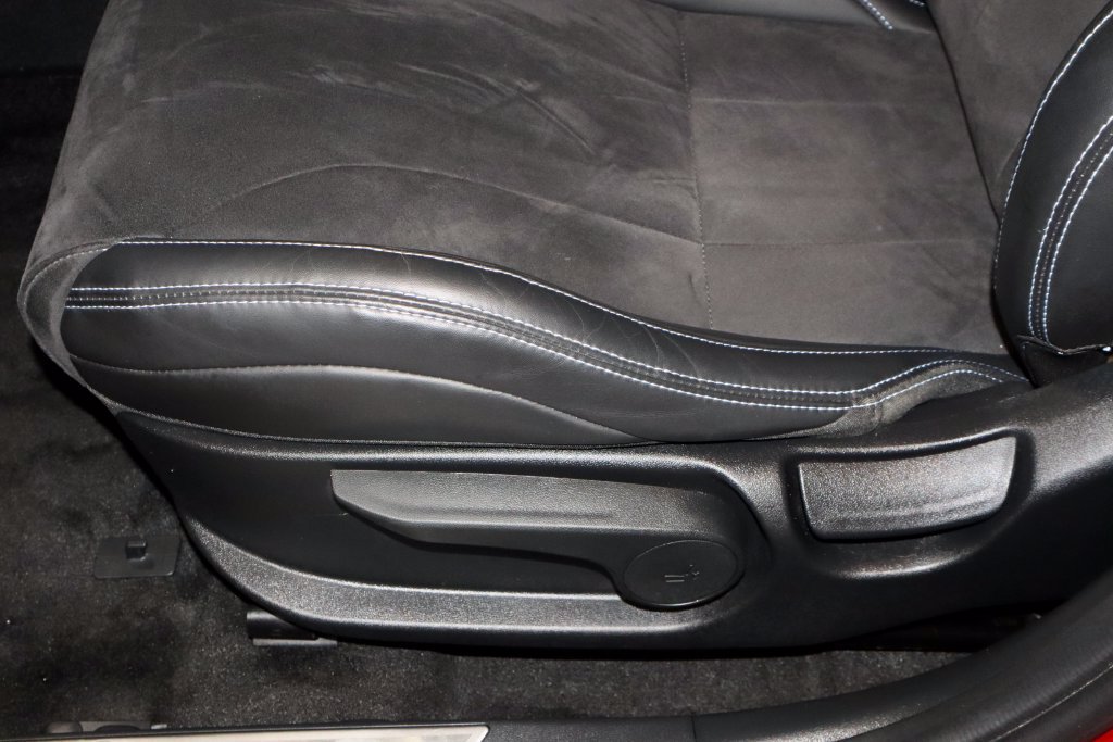 Used 2025 Hyundai Elantra N FWD image 25