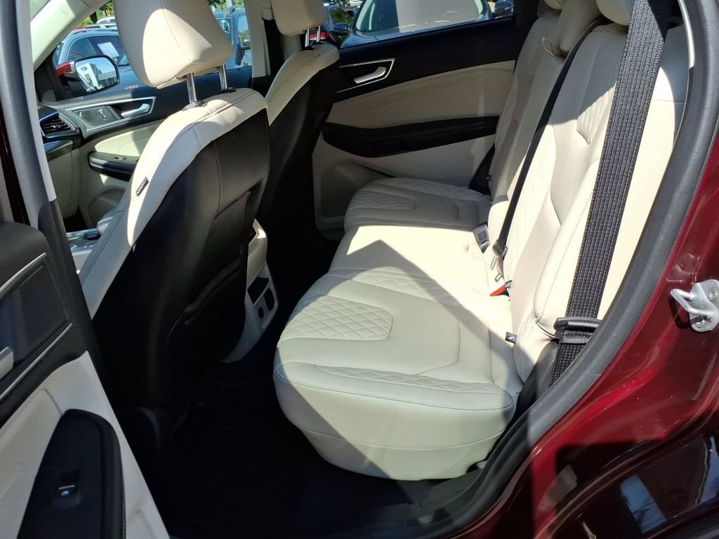 Certified 2024 Ford Edge Titanium AWD/4WD image 11