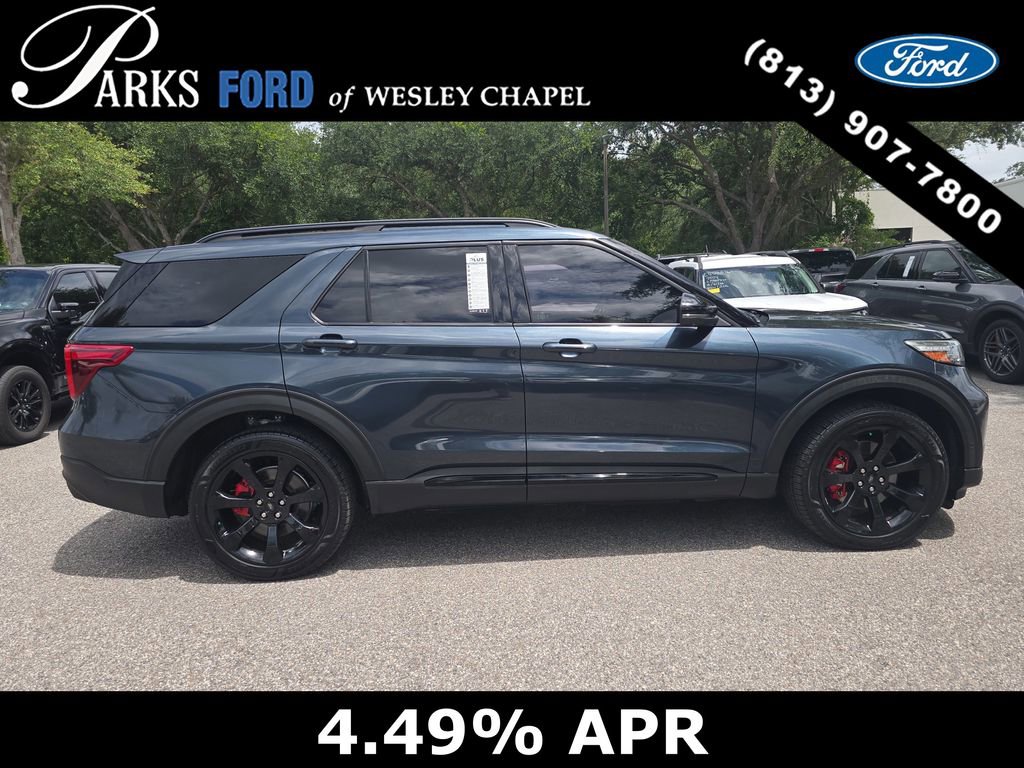 Certified 2022 Ford Explorer ST w/ Equipment Group 401A AWD/4WD image 3