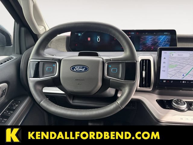 Certified 2025 Ford Expedition Active AWD/4WD image 12