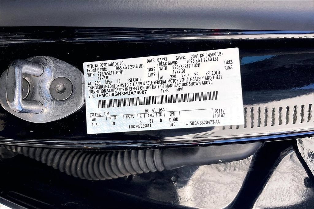 Certified 2023 Ford Escape Active AWD/4WD image 34