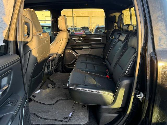 Used 2025 RAM 1500 Laramie w/ Sport Appearance Package AWD/4WD image 15