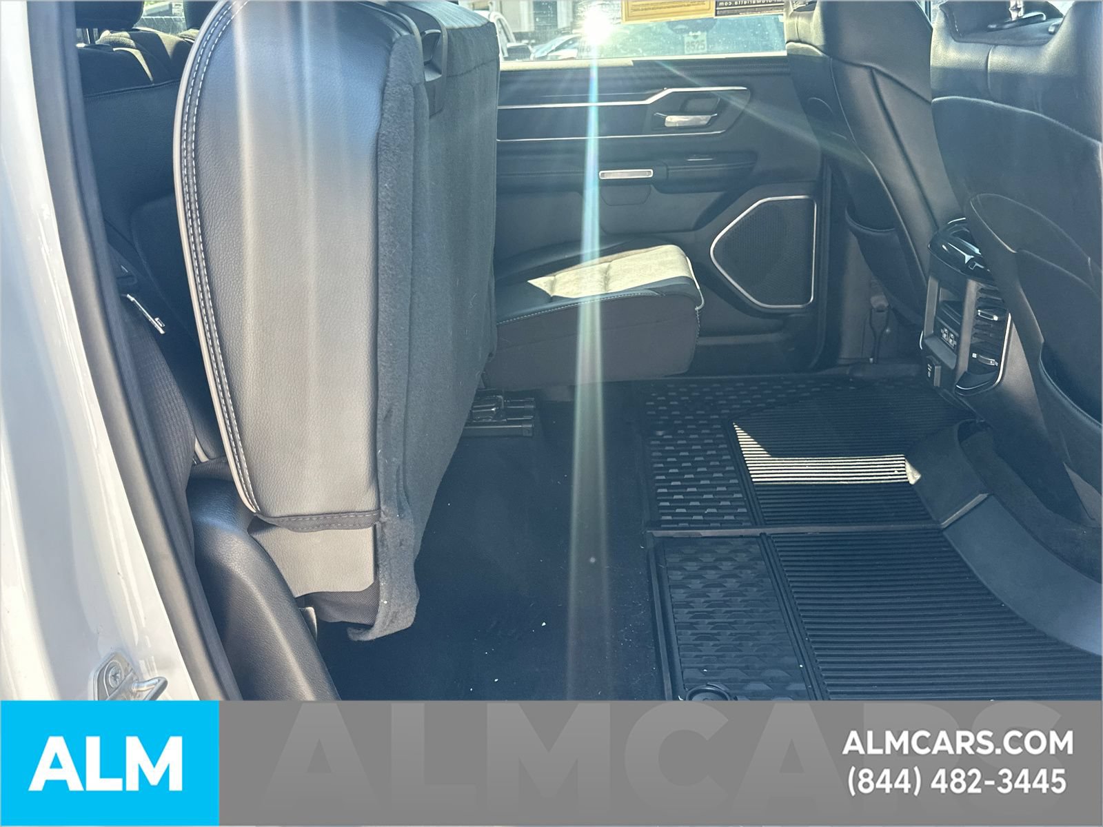 Used 2022 RAM 1500 Laramie w/ Sport Appearance Package AWD/4WD image 17