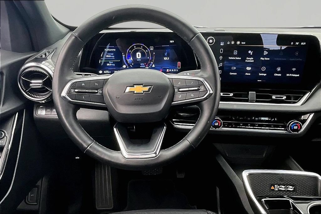 Used 2025 Chevrolet Equinox LT w/ Convenience Package II AWD/4WD image 5