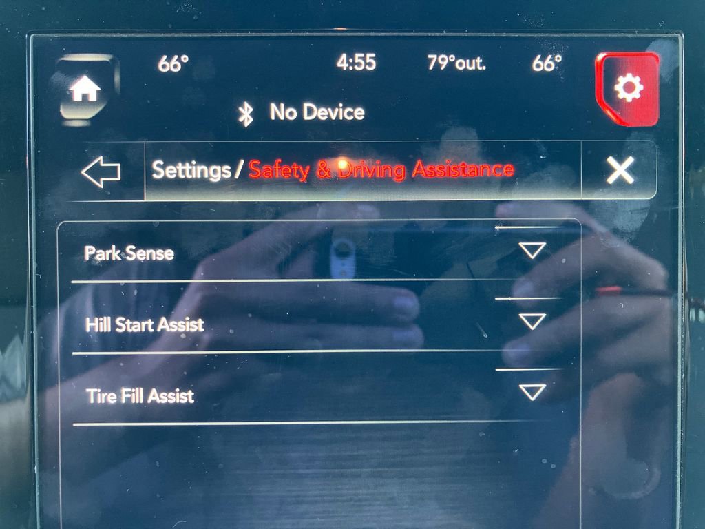 Used 2021 RAM 3500 Big Horn w/ Level B Equipment Group image 27