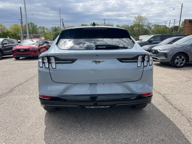 Certified 2024 Ford Mustang Mach-E Premium AWD/4WD image 5