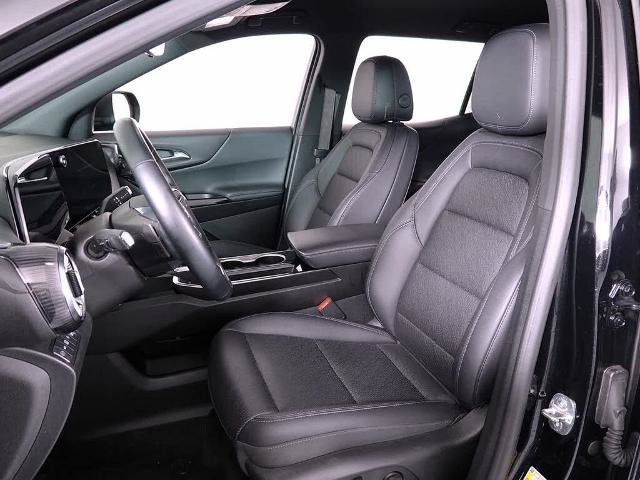 Used 2025 Chevrolet Equinox LT w/ Convenience Package II AWD/4WD image 12