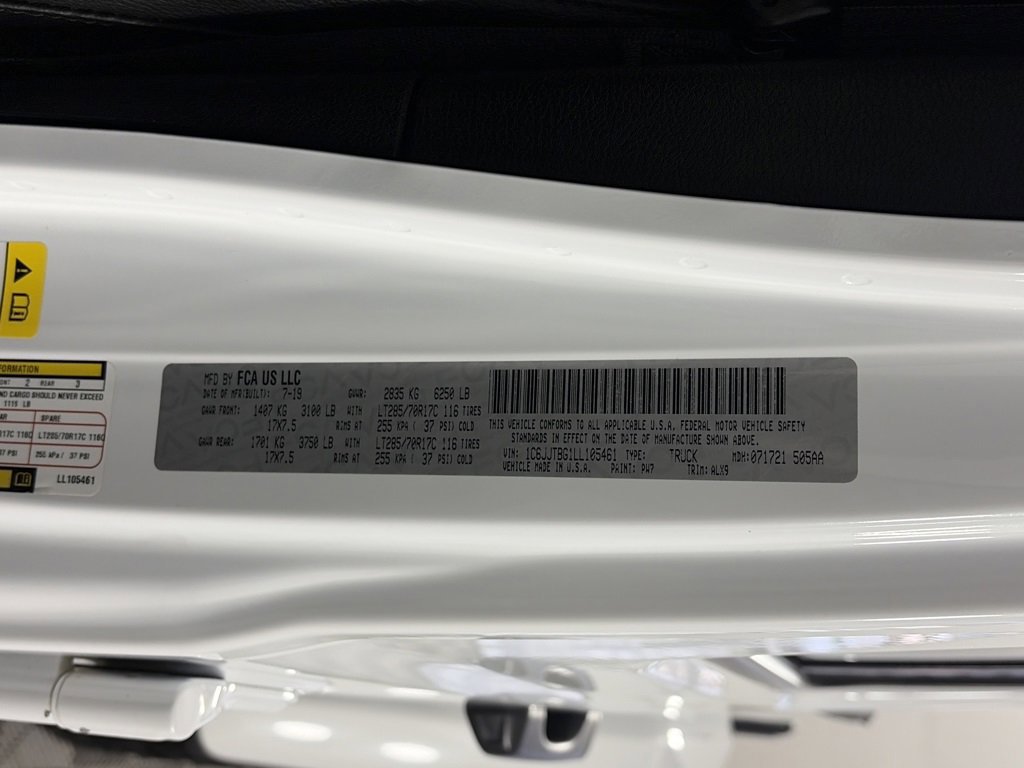 Used 2020 Jeep Gladiator Rubicon image 9