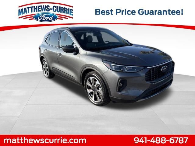 Certified 2025 Ford Escape Platinum w/ Premium Technology Package image 6